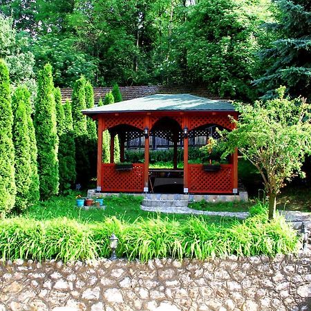 Downtown Green Oasis Apartments Sarajevo Luaran gambar