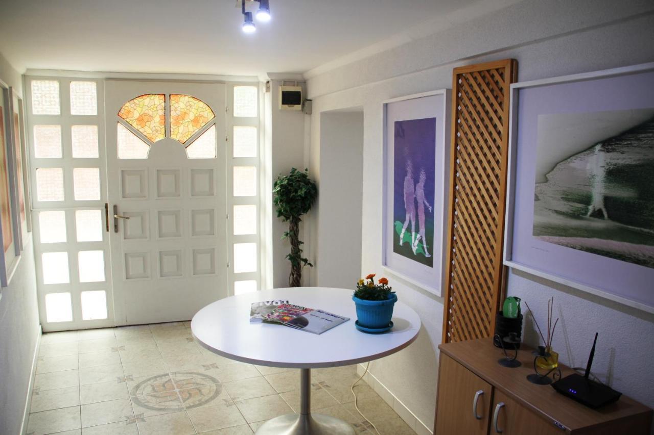Downtown Green Oasis Apartments Sarajevo Luaran gambar
