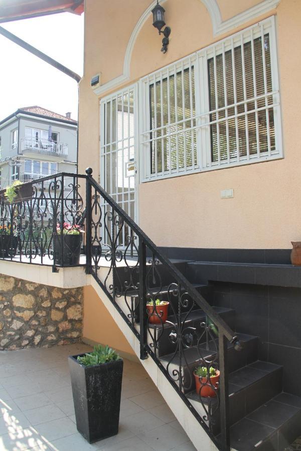 Downtown Green Oasis Apartments Sarajevo Luaran gambar